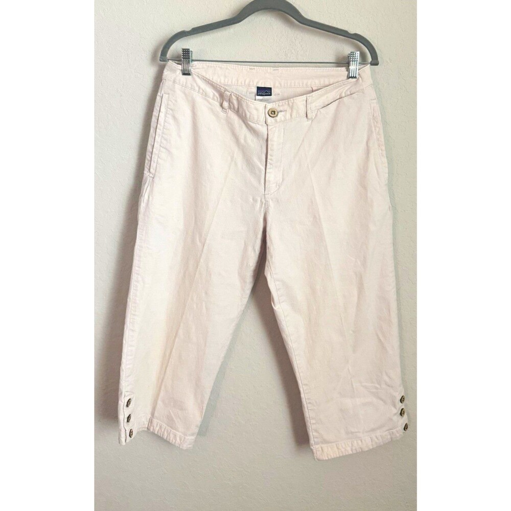 Patagonia Women’s khaki Solid Capri Pants Cotton Blend Button Pockets Sz 12